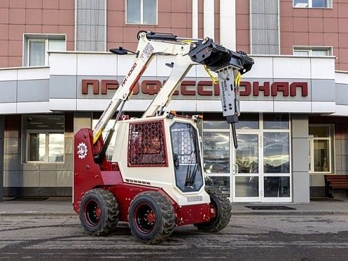 РОССИЙСКИЙ ЗАВОД-ИЗГОТОВИТЕЛЬ ДСТ «ПРОФЕССИОНАЛ» ПРЕДСТАВИТ МИНИ-ПОГРУЗЧИК «ПРОФЕССИОНАЛ ПМ-1000» НА «А8 МАШИНЫ РОССИИ»